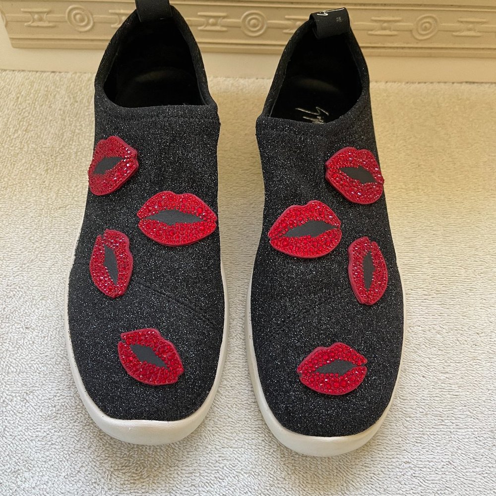 Giuseppe Zanotti black Sneakers with red crystal lips, size 38